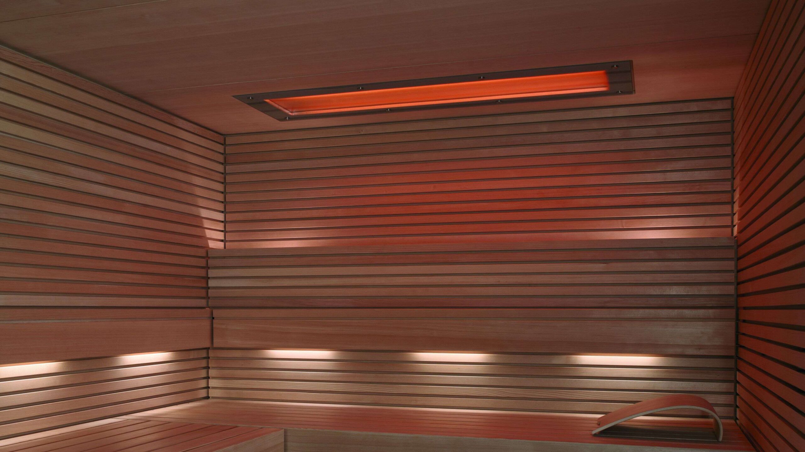 Полки из лиственницы. Парилка из лиственницы. Полки из лиственницы. Деревянные полочки для бани. Стеллаж из лиственницы.