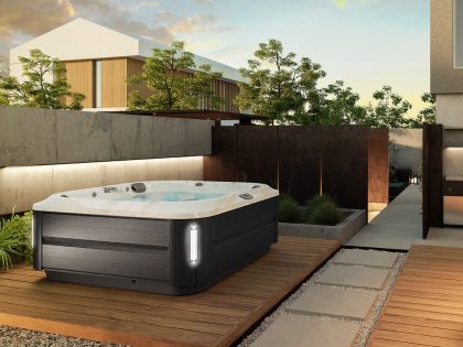 Массажный бассейн Jacuzzi J-335 Comfort со скидкой 50% 