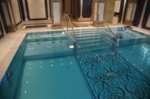 кварцевый песок фильтрует лучше, чем стекло. OSPA техника для бассейна